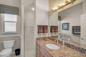 2094 Sandhill Ln-24