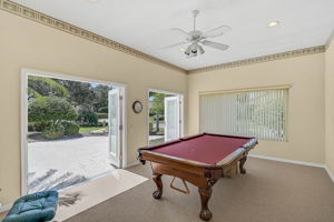 2094 Sandhill Ln-29