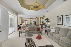 2094 Sandhill Ln-39