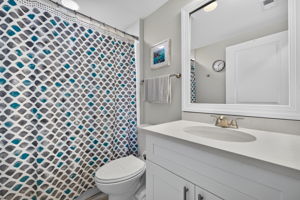 Guest Bathroom 2 of 2