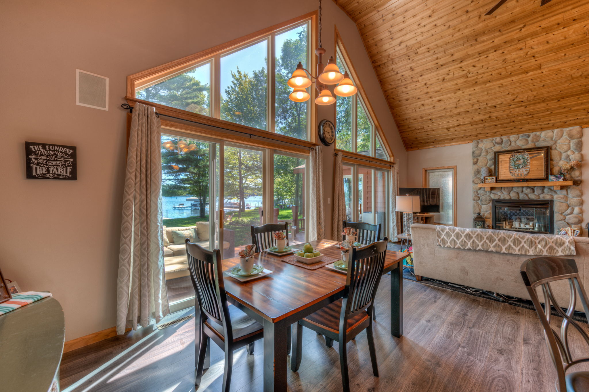 Living Room/Dining Room