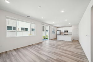 SoCal - Willow at Live Oak - 2097 Bergamot St Redlands CA 92374 - 006
