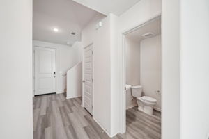 SoCal - Willow at Live Oak - 2097 Bergamot St Redlands CA 92374 - 014