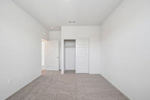 SoCal - Willow at Live Oak - 2097 Bergamot St Redlands CA 92374 - 035