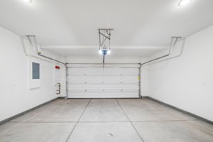 SoCal - Willow at Live Oak - 2097 Bergamot St Redlands CA 92374 - 040