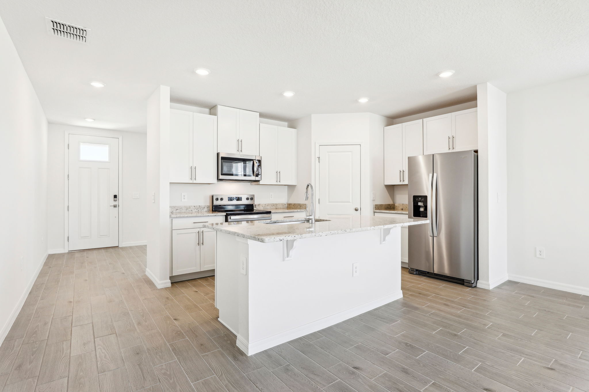 Tampa Division - Stuart Crossing - 2097 Rosewood Drive, Bartow, FL 33830-008