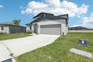 Tampa Division - Stuart Crossing - 2097 Rosewood Drive, Bartow, FL 33830-002
