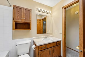 64th St-S2010-026.jpg