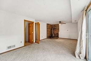 64th St-S2010-031.jpg