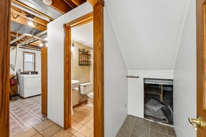 64th St-S2010-035.jpg