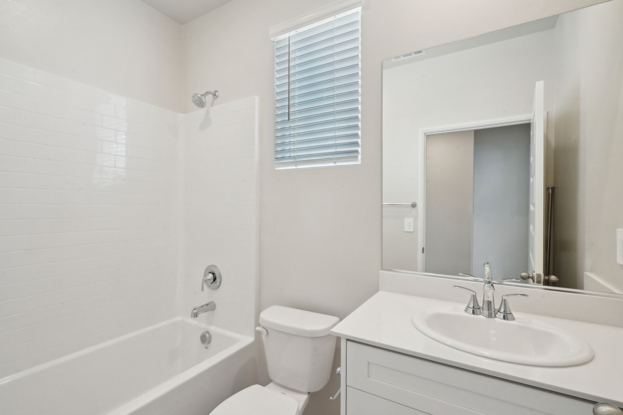 SoCal - Alder at Live Oak - 2099 Zest St, Redlands, CA 92374 - 015