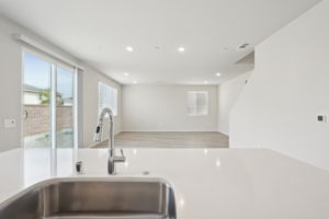 SoCal - Alder at Live Oak - 2099 Zest St, Redlands, CA 92374 - 012
