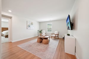 Mountain Gate Dr-S1203-022.jpg