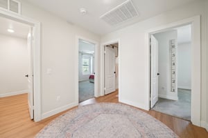 Mountain Gate Dr-S1203-034.jpg