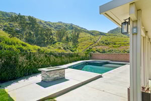 Mountain Gate Dr-S1203-047.jpg