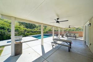 Mountain Gate Dr-S1203-048.jpg