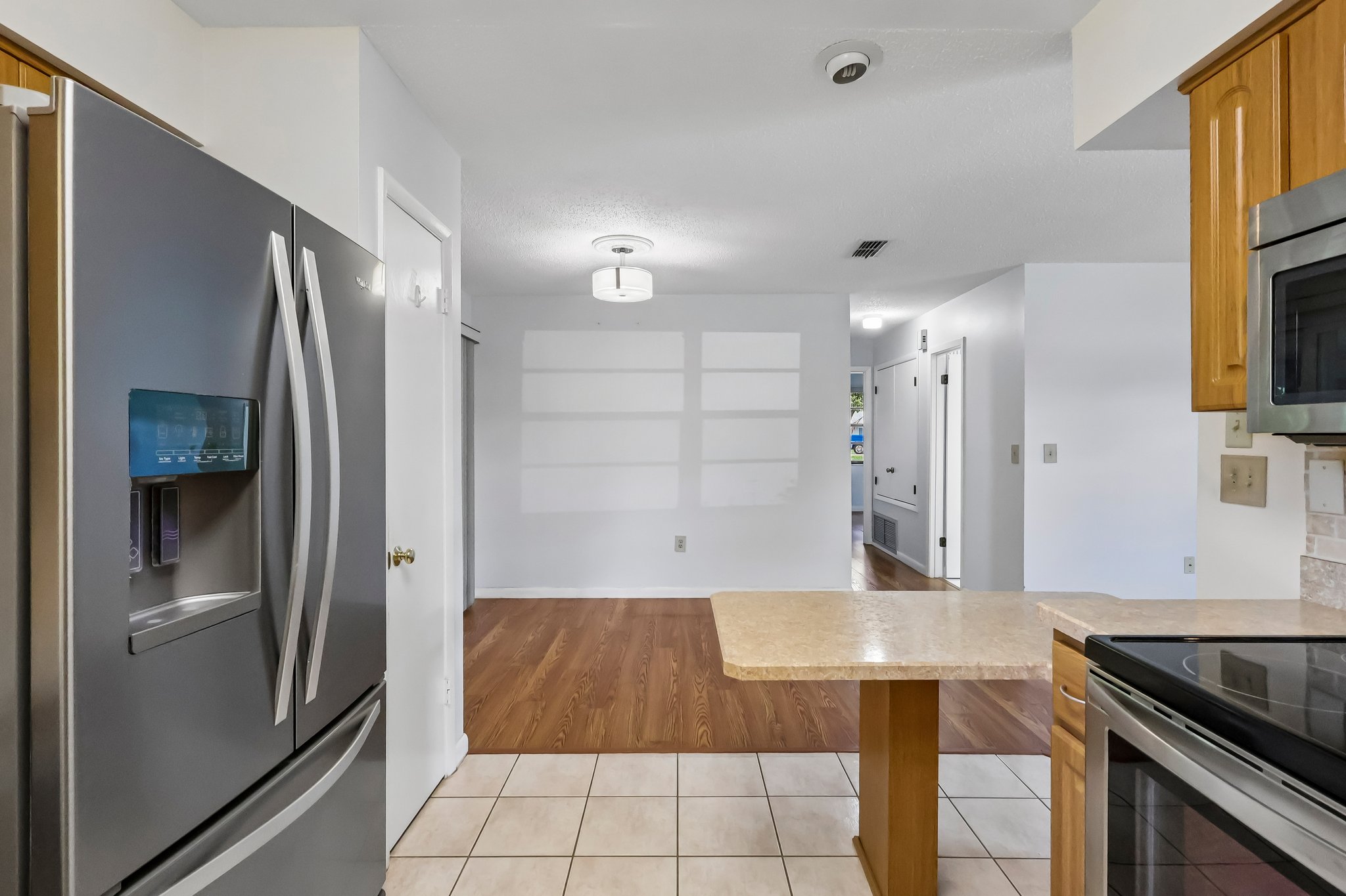 Aberdeen Cir-S1709-021.jpg