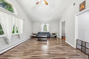 Baylor Rd-S1006-030.jpg