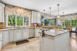Brookwood Rd-S0105-014.jpg