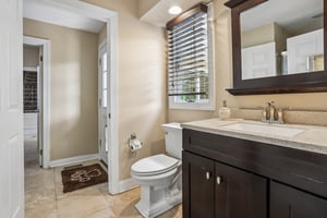 Brookwood Rd-S0105-036.jpg