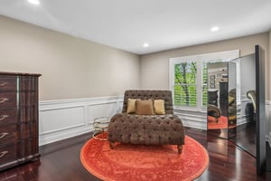 Brookwood Rd-S0105-053.jpg
