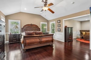 Brookwood Rd-S0105-056.jpg