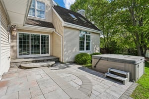 Brookwood Rd-S0105-077.jpg