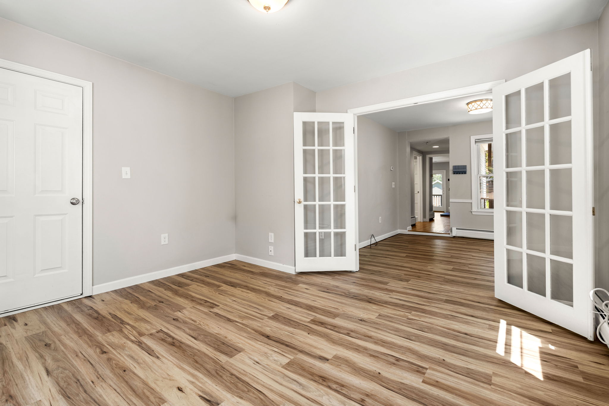 21 Carleton Ave, Haverhill, MA 01835, USA Photo 16