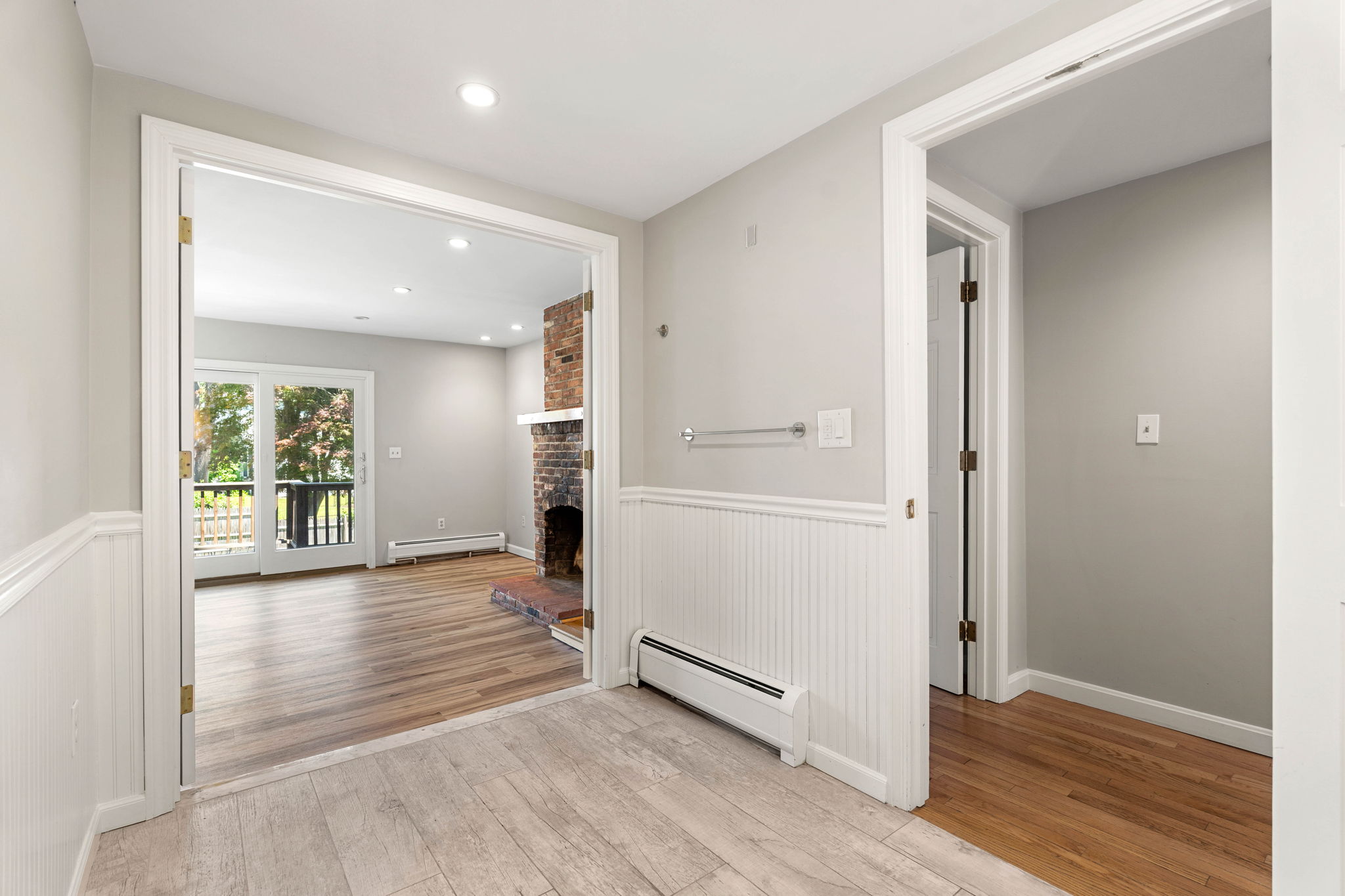 21 Carleton Ave, Haverhill, MA 01835, USA Photo 27