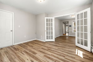 21 Carleton Ave, Haverhill, MA 01835, USA Photo 15