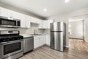 21 Carleton Ave, Haverhill, MA 01835, USA Photo 19