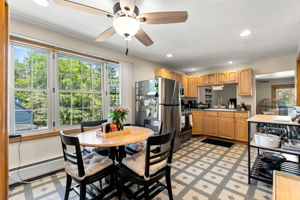 21 Carleton Ave, Haverhill, MA 01835, USA Photo 32