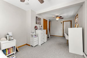 21 Carleton Ave, Haverhill, MA 01835, USA Photo 47