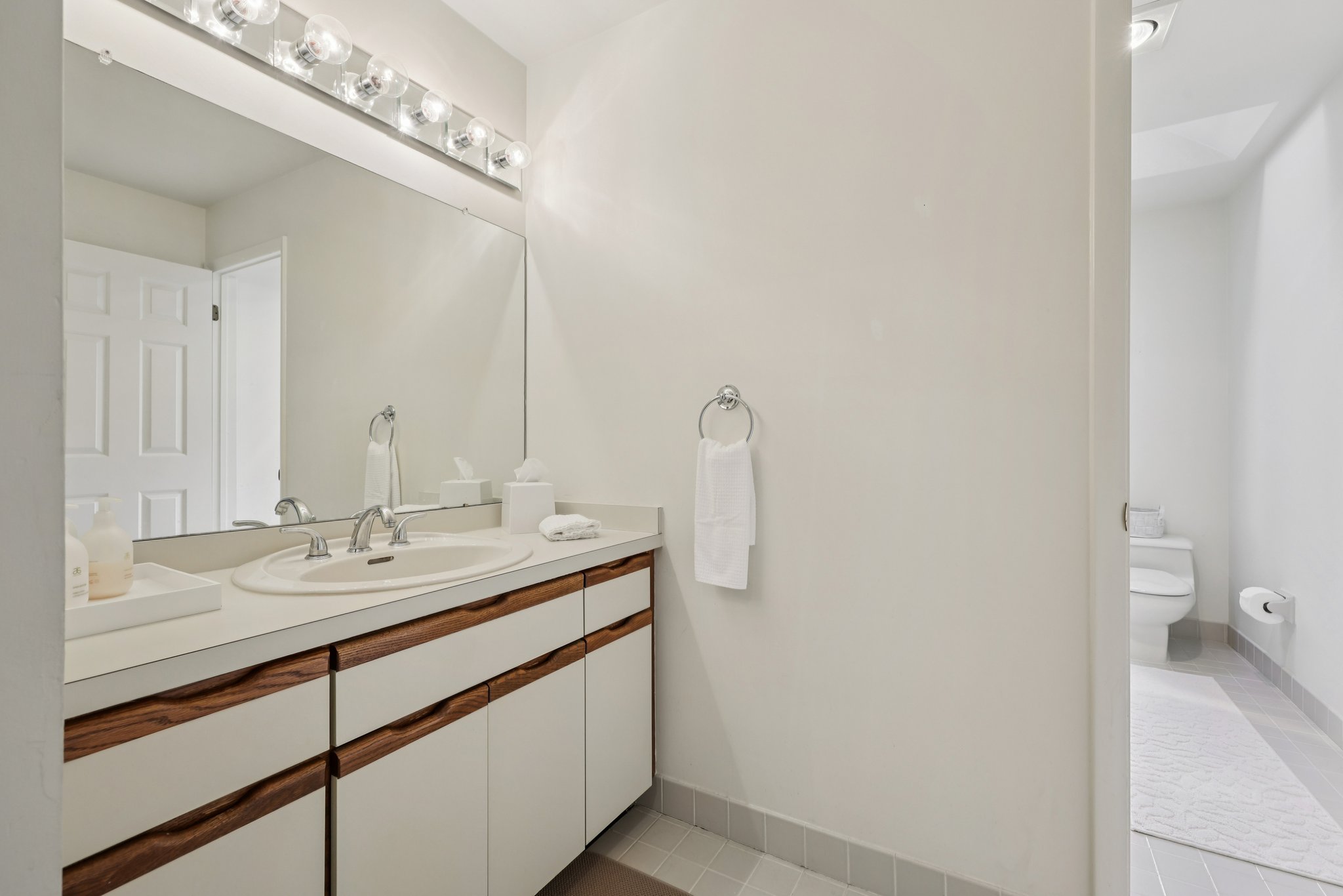 Cedarwood Terrace-S3010-027.jpg