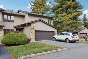 Cedarwood Terrace-S3010-003.jpg