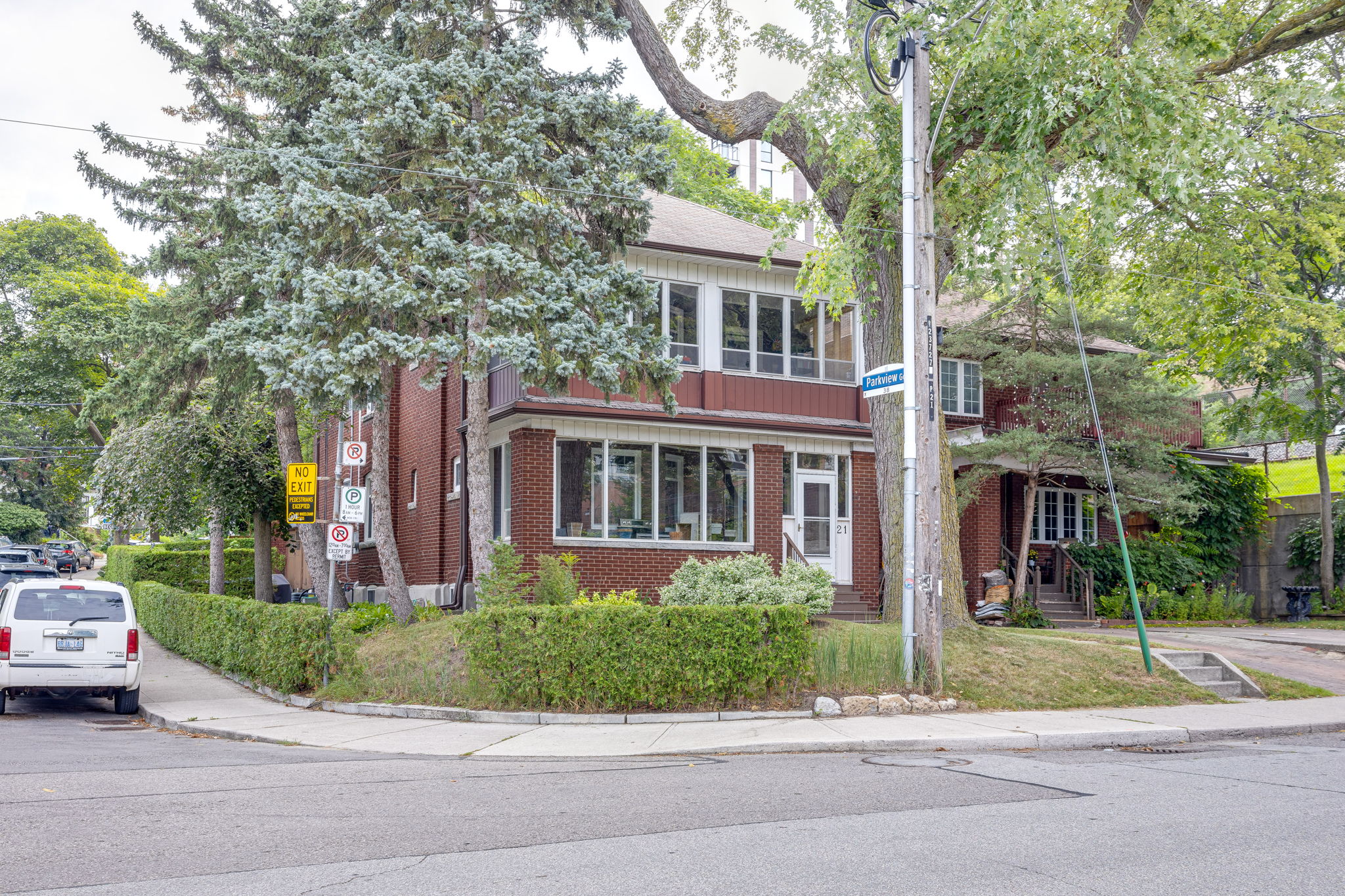 Toronto property showcase — delivered property photograph 2