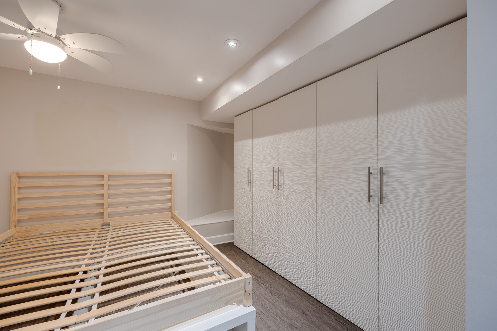 Toronto property showcase — delivered property photograph 17