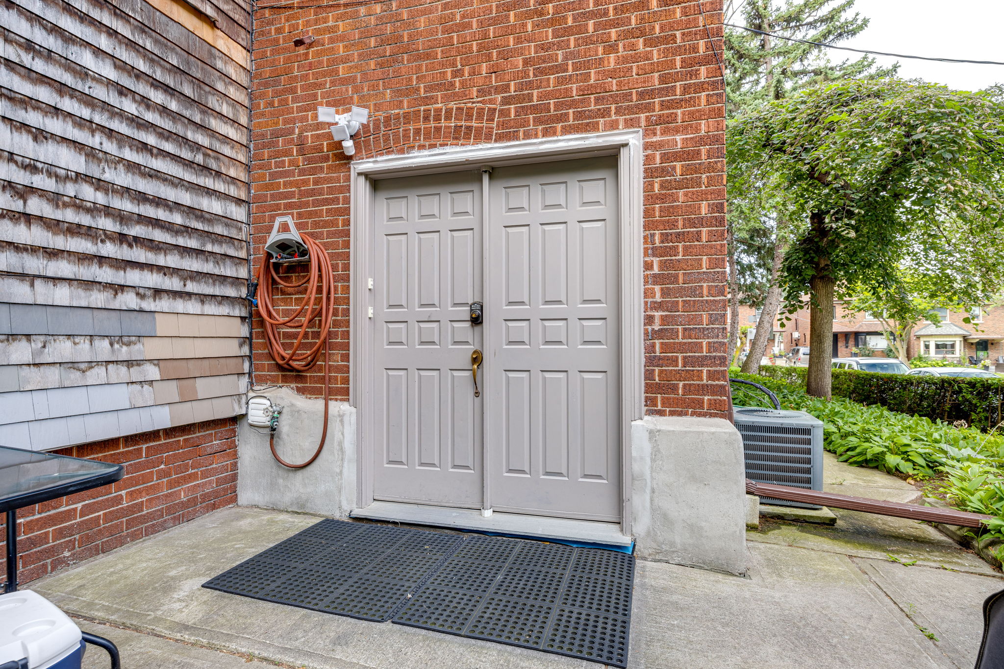 Toronto property showcase — delivered property photograph 3