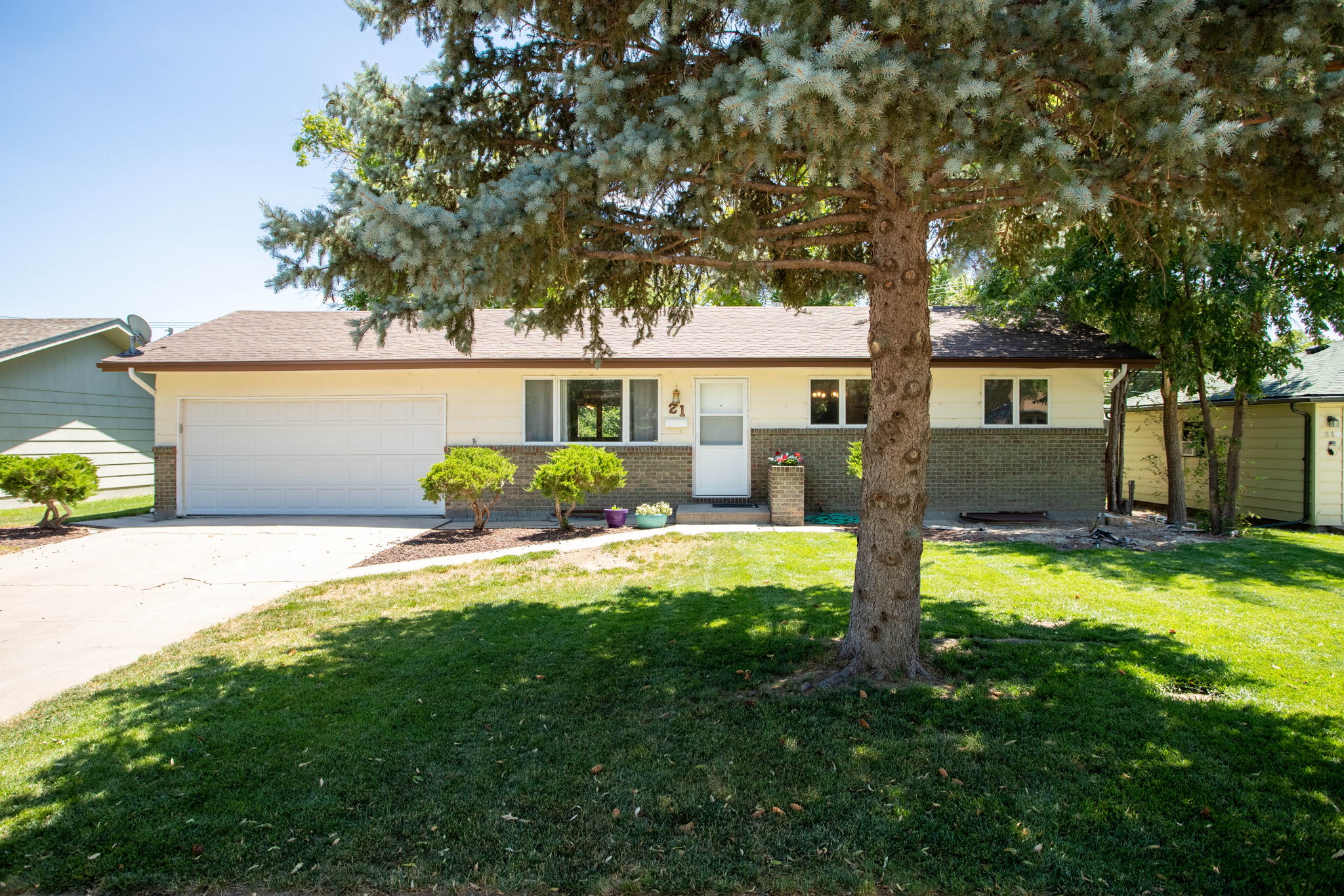 21 Columbia Dr, Julesburg, CO 80737 Lavish Real Estate Photography