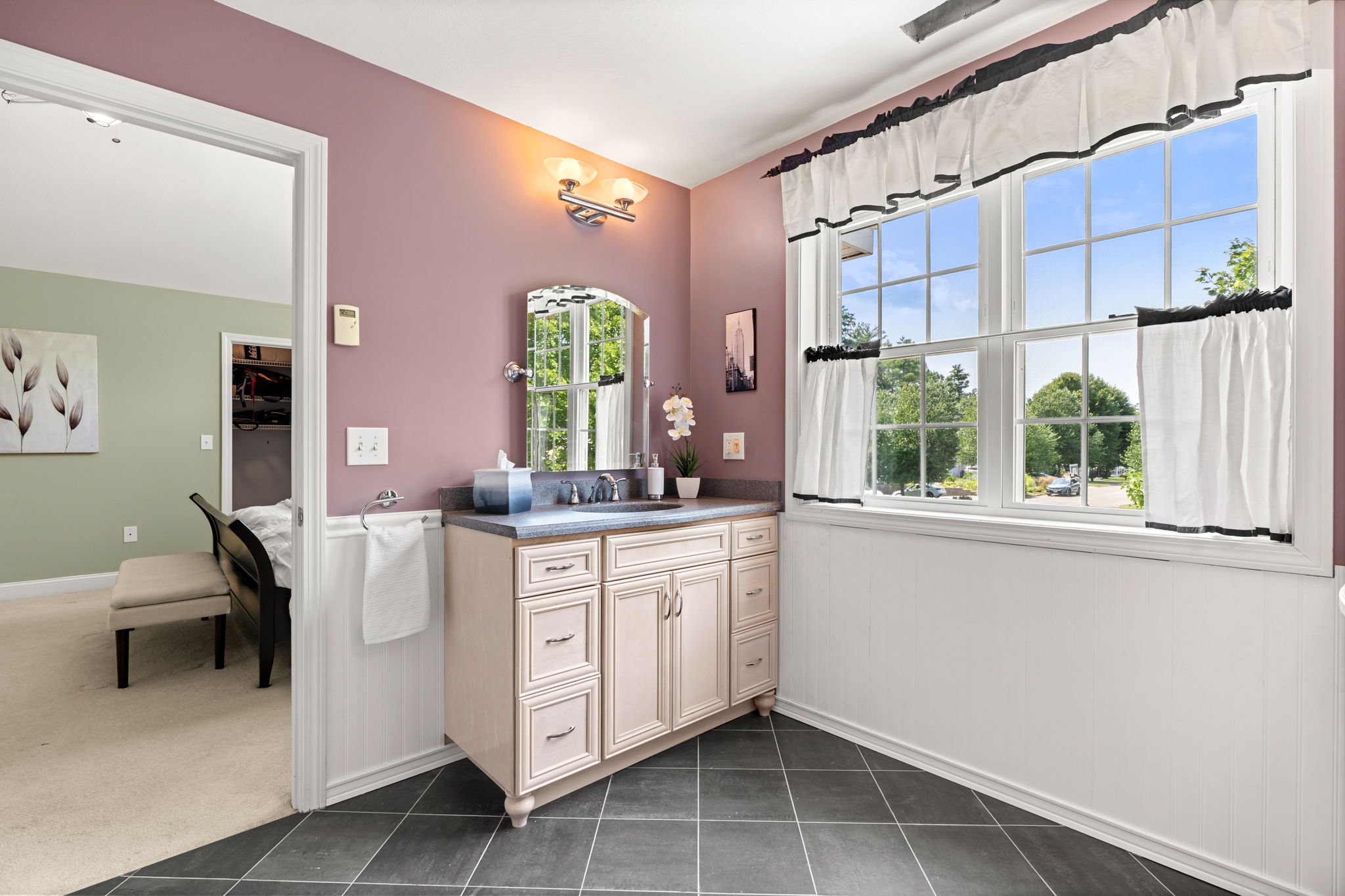 21 Daylily Dr, Nashua, NH 03062, USA Photo 19