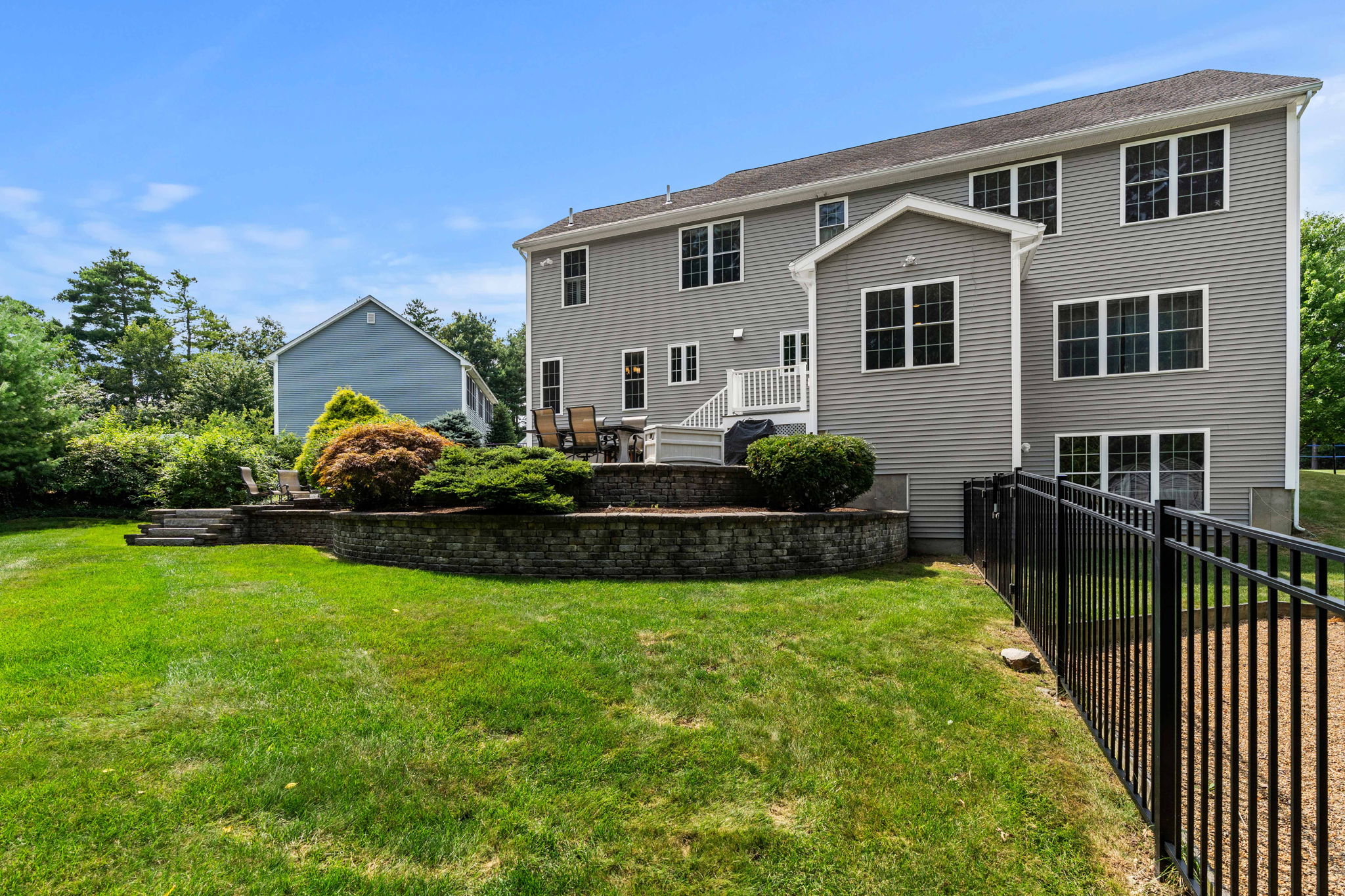 21 Daylily Dr, Nashua, NH 03062, USA Photo 56