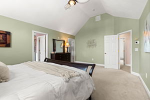 21 Daylily Dr, Nashua, NH 03062, USA Photo 14