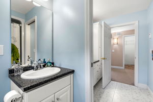 21 Daylily Dr, Nashua, NH 03062, USA Photo 24