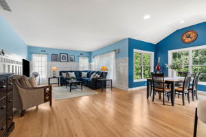 21 Daylily Dr, Nashua, NH 03062, USA Photo 45