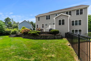 21 Daylily Dr, Nashua, NH 03062, USA Photo 55
