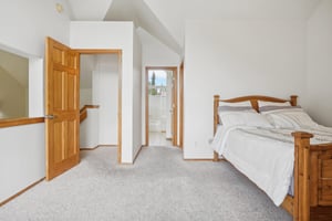 Deborah Ln-013.jpg
