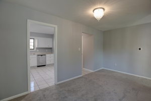 21 Druid Hill Ct, Carmel, IN 46032, USA Photo 12