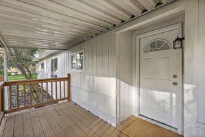  Photo 0