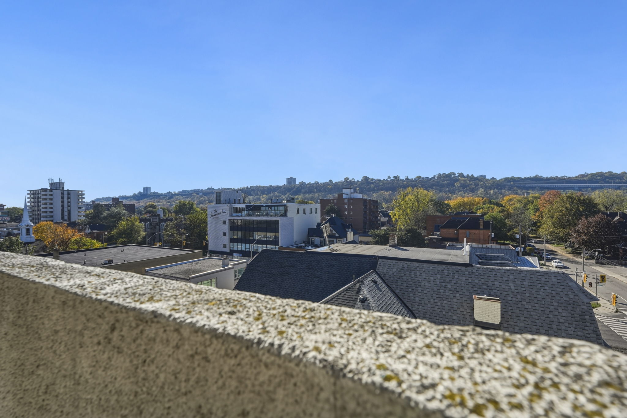  Photo 41