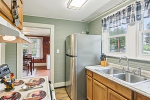 Henry Dr-03042025-021.jpg